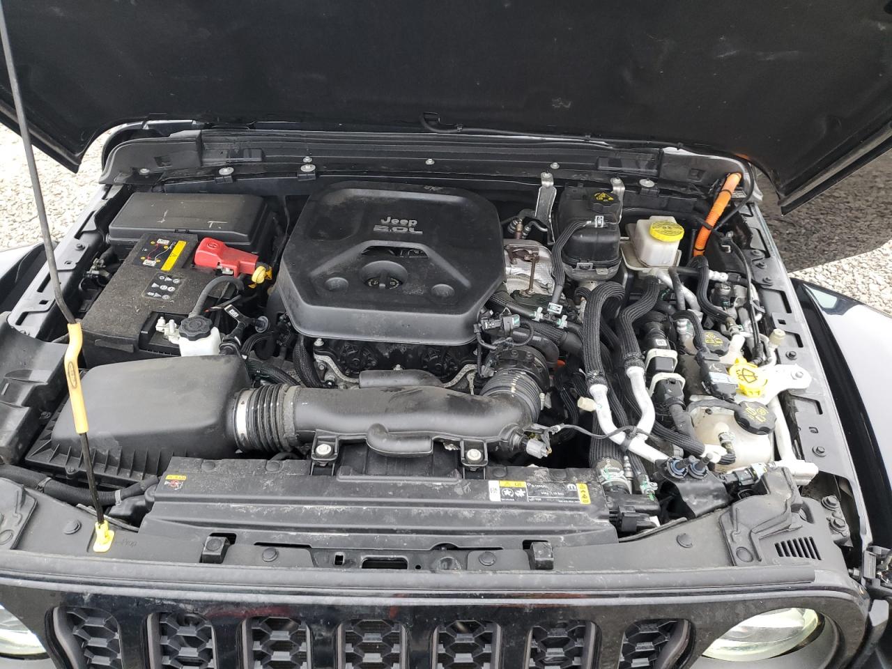 2021 Jeep Wrangler - Image 14