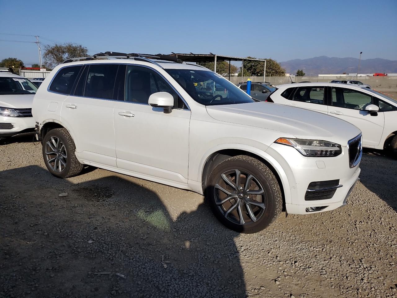 2017 Volvo XC90 - Image 4