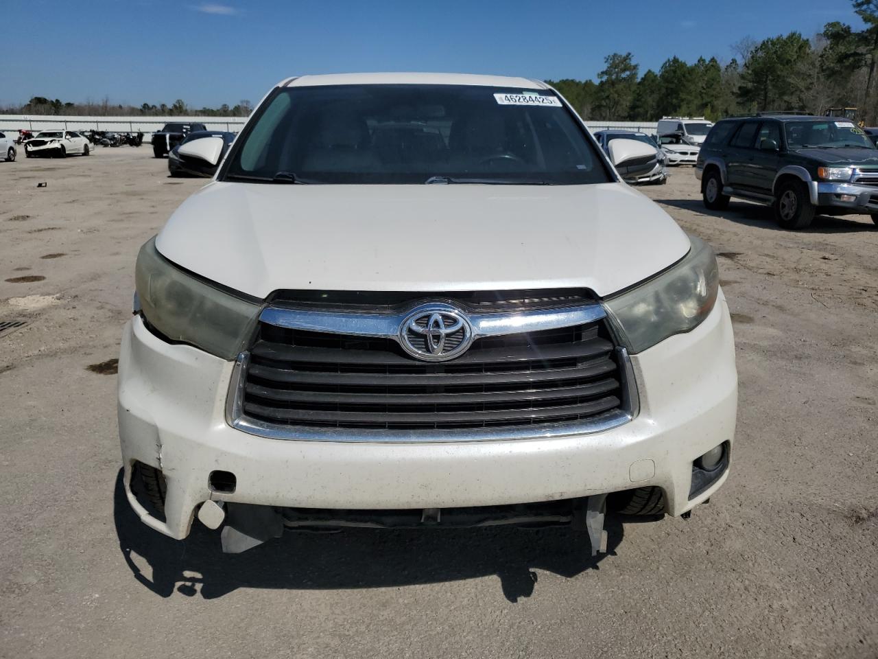 2015 Toyota Highlander - Image 5
