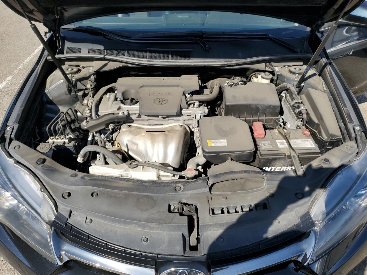 2016 Toyota Camry - Image 11