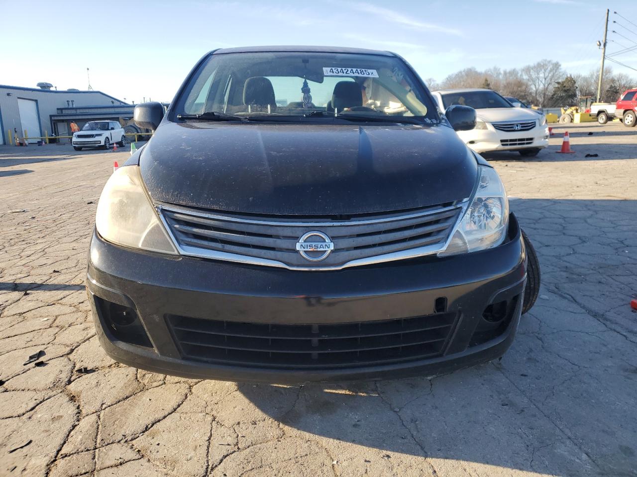 2011 Nissan Versa - Image 5