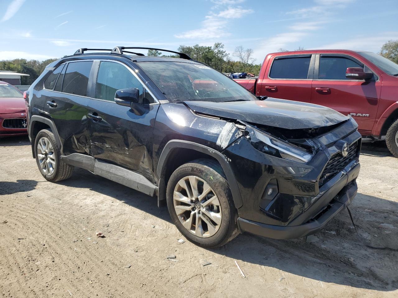 2023 Toyota RAV 4 - Image 4