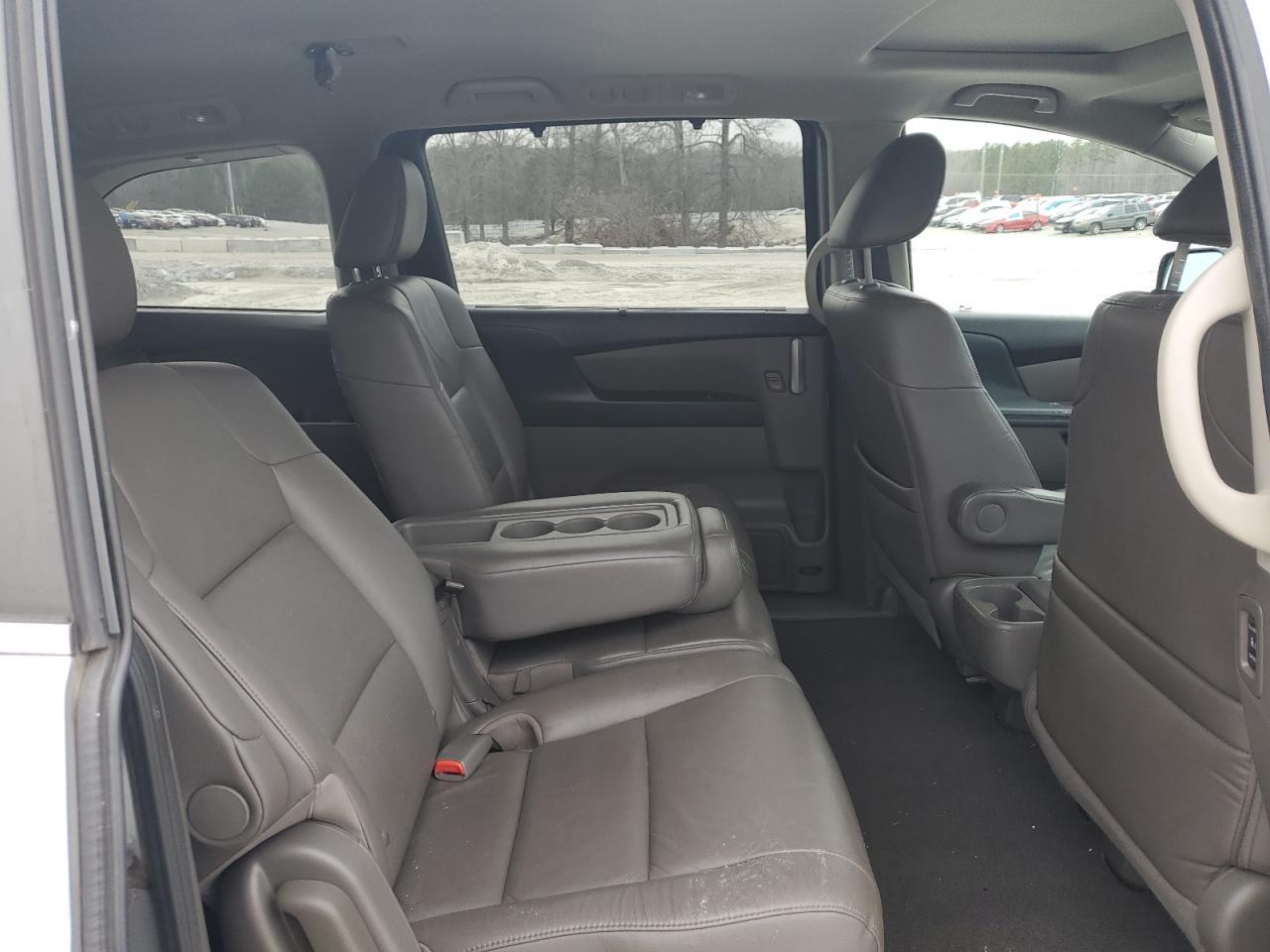 2013 Honda Odyssey - Image 11