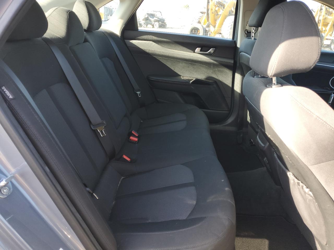 2022 Kia K5 - Image 10