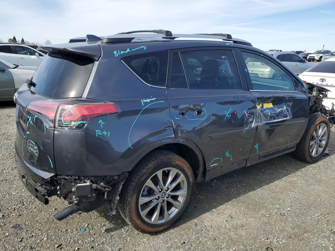 2016 Toyota RAV 4 - Image 3