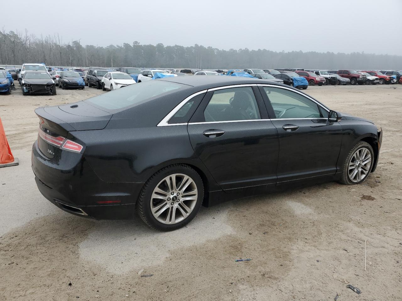 2014 Lincoln MKZ - Image 3