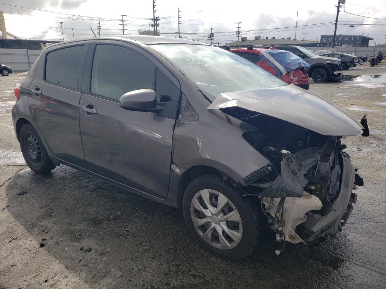 2012 Toyota Yaris - Image 4