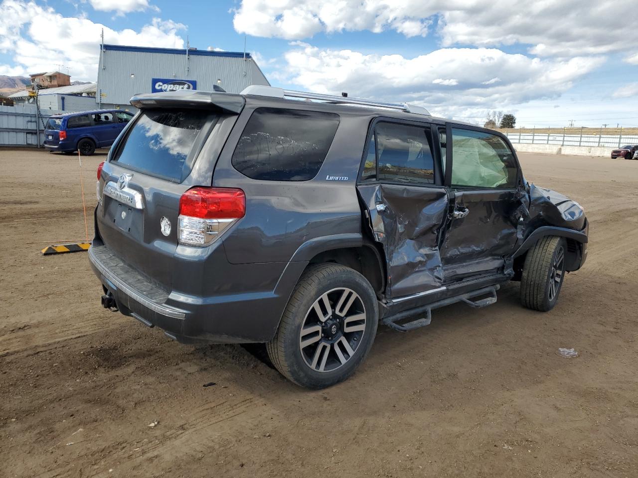 2013 Toyota 4Runner - Image 3