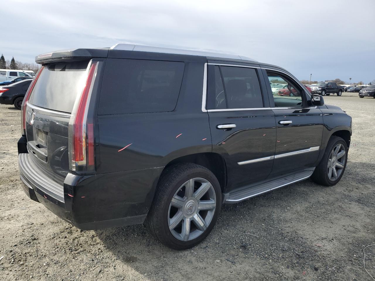 2015 Cadillac Escalade - Image 3