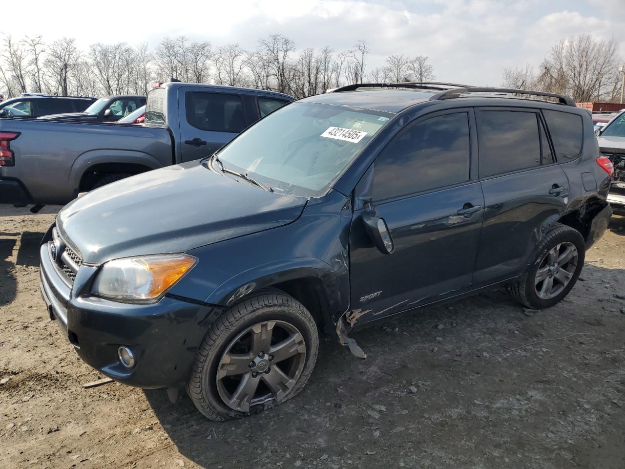 2010 Toyota RAV 4 - Image 1