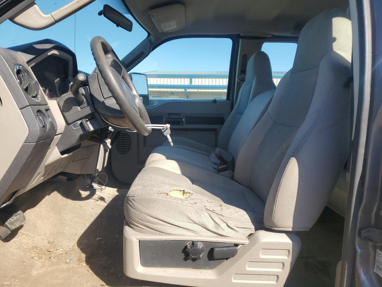 2008 Ford F250 - Image 7