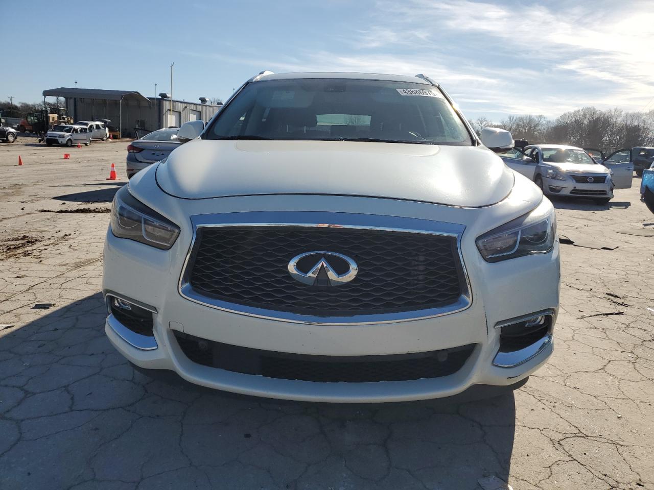 2018 Infiniti QX60 - Image 5