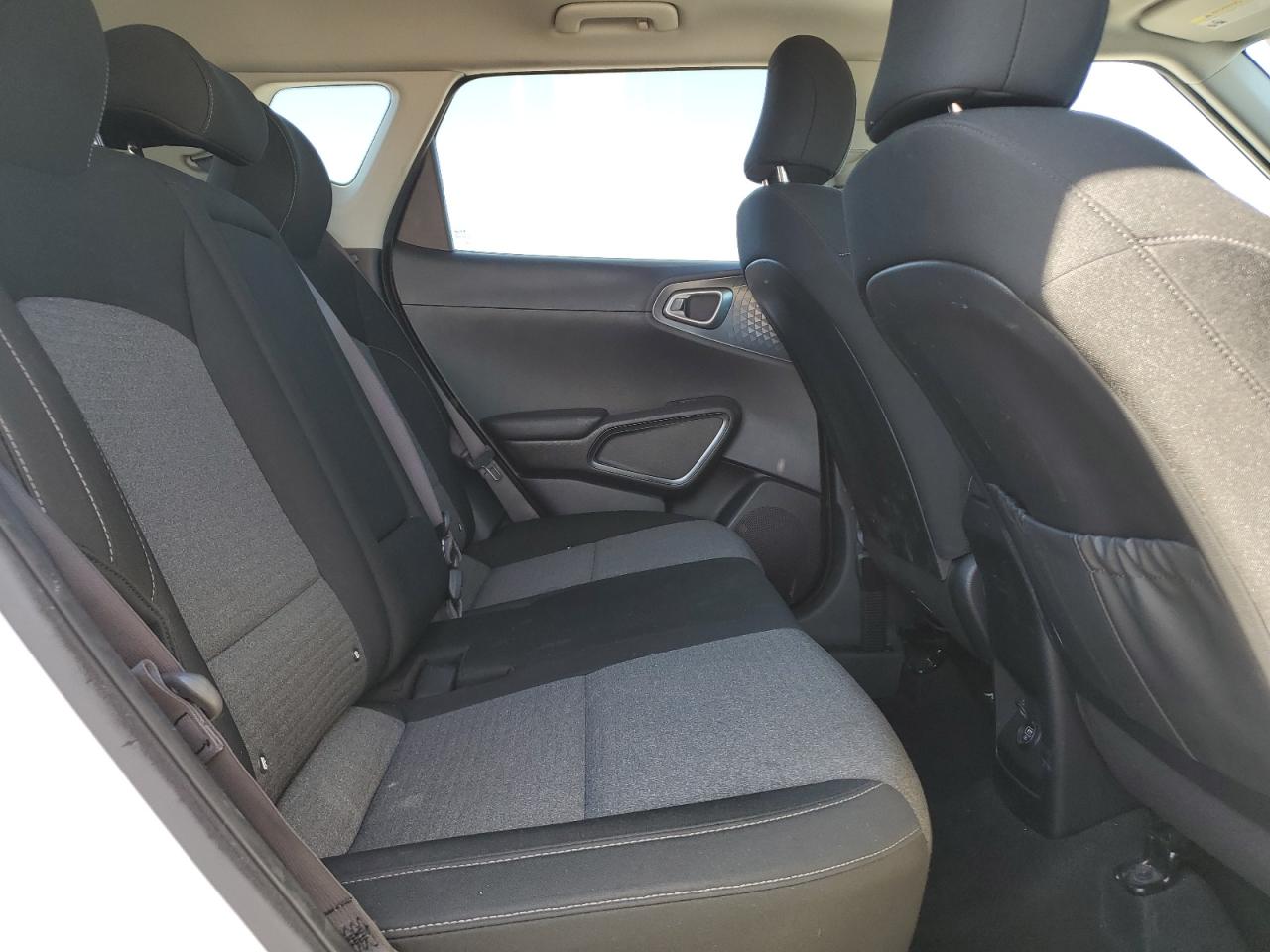 2021 Kia Soul - Image 10