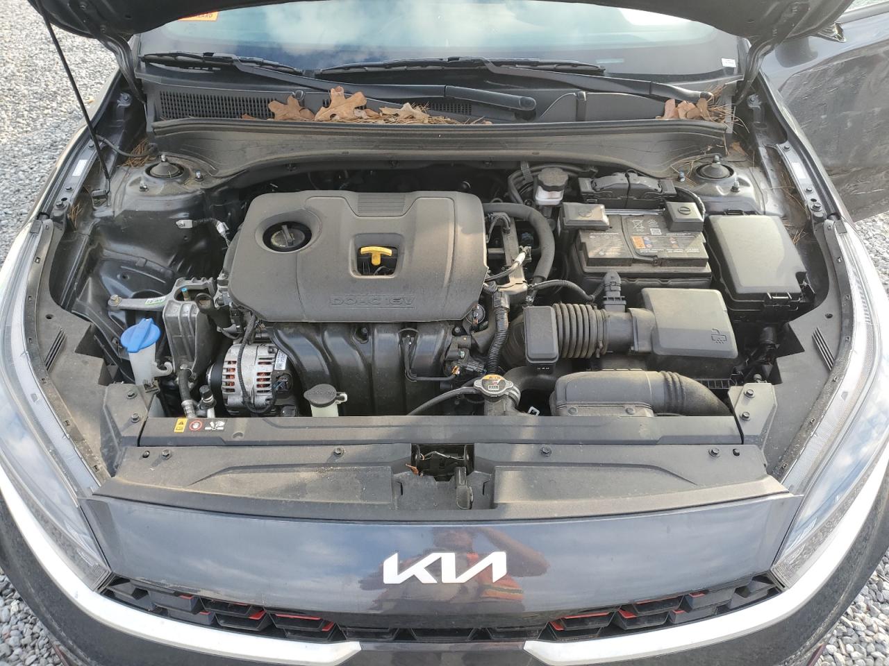2023 Kia Forte - Image 11