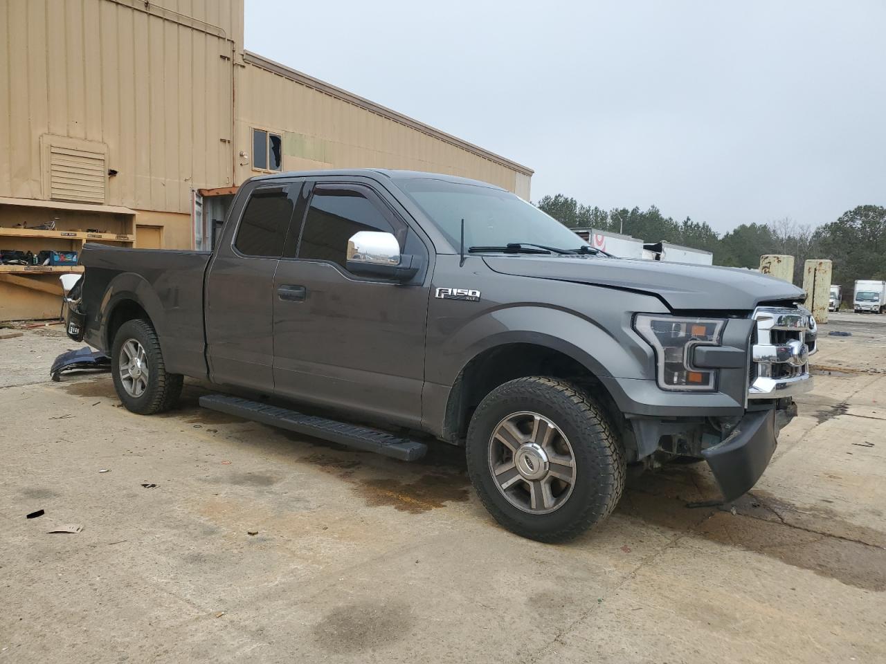 2015 Ford F-150 - Image 4