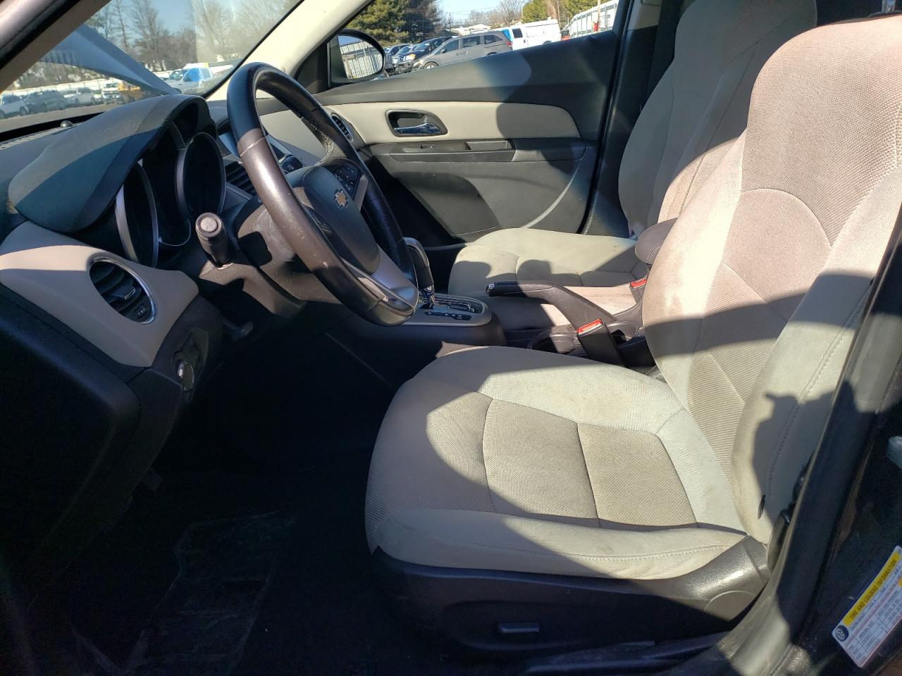 2014 Chevrolet Cruze - Image 7