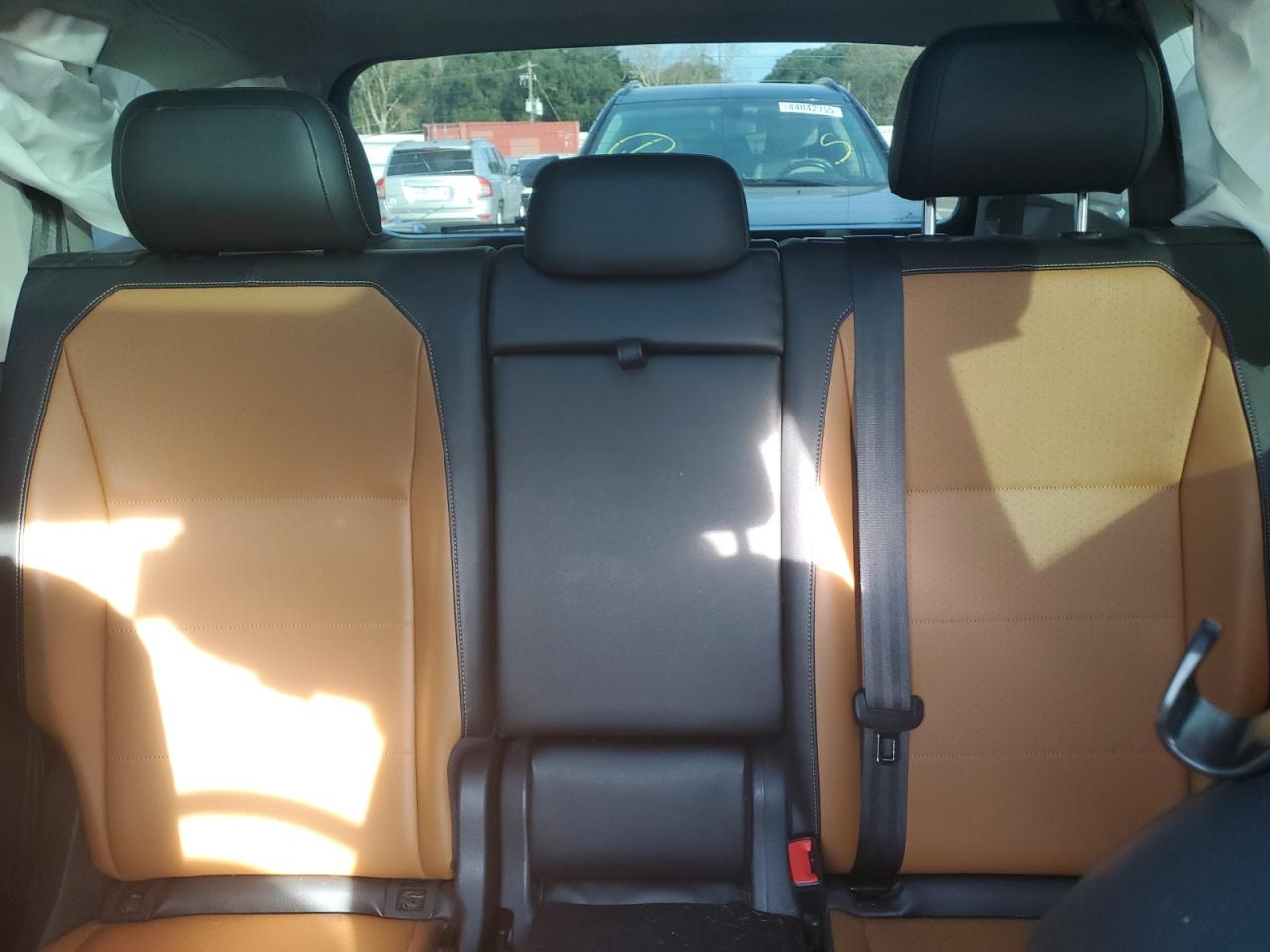 2018 Volkswagen Tiguan - Image 10