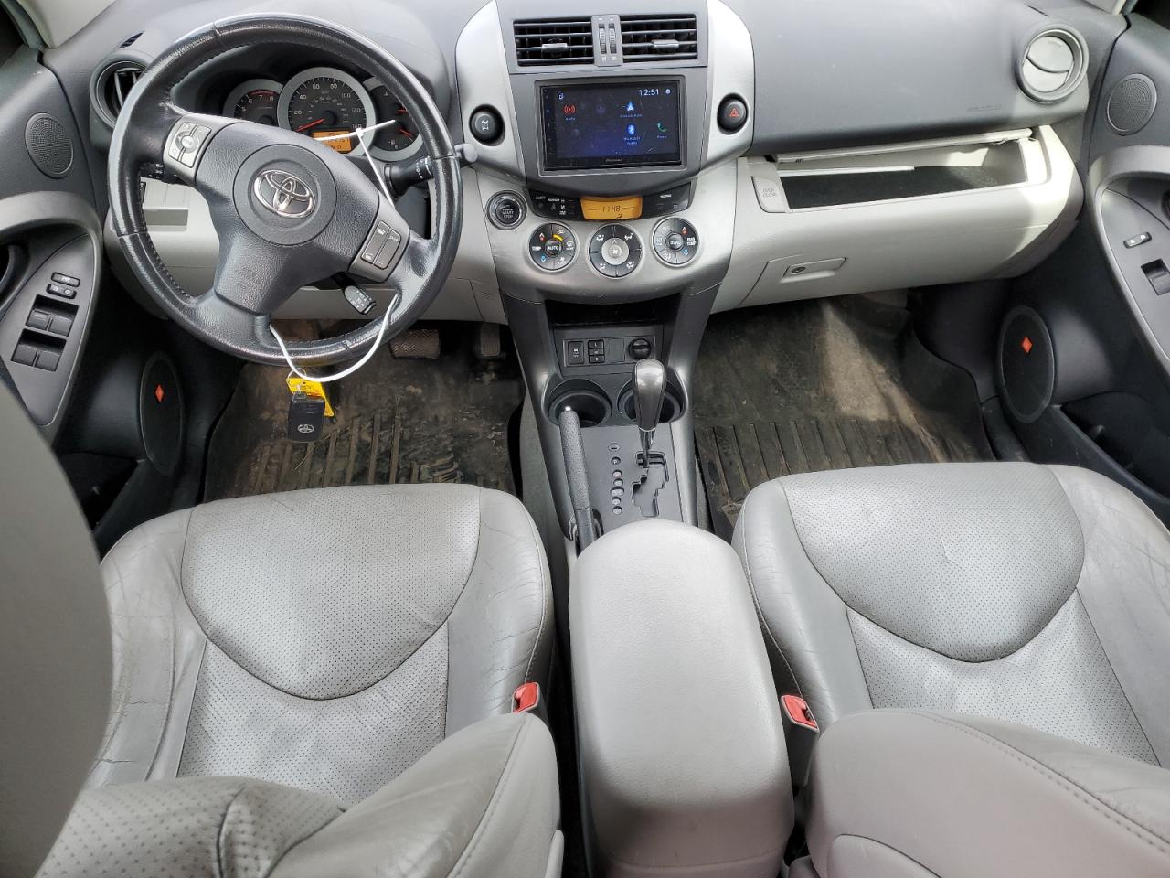 2011 Toyota RAV 4 - Image 8