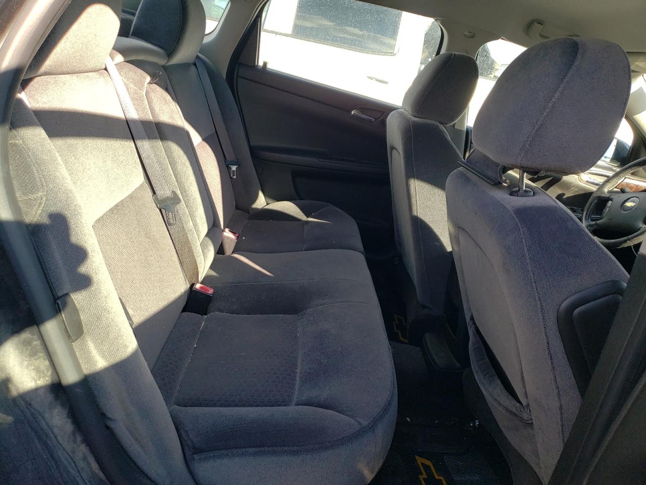 2012 Chevrolet Impala - Image 10