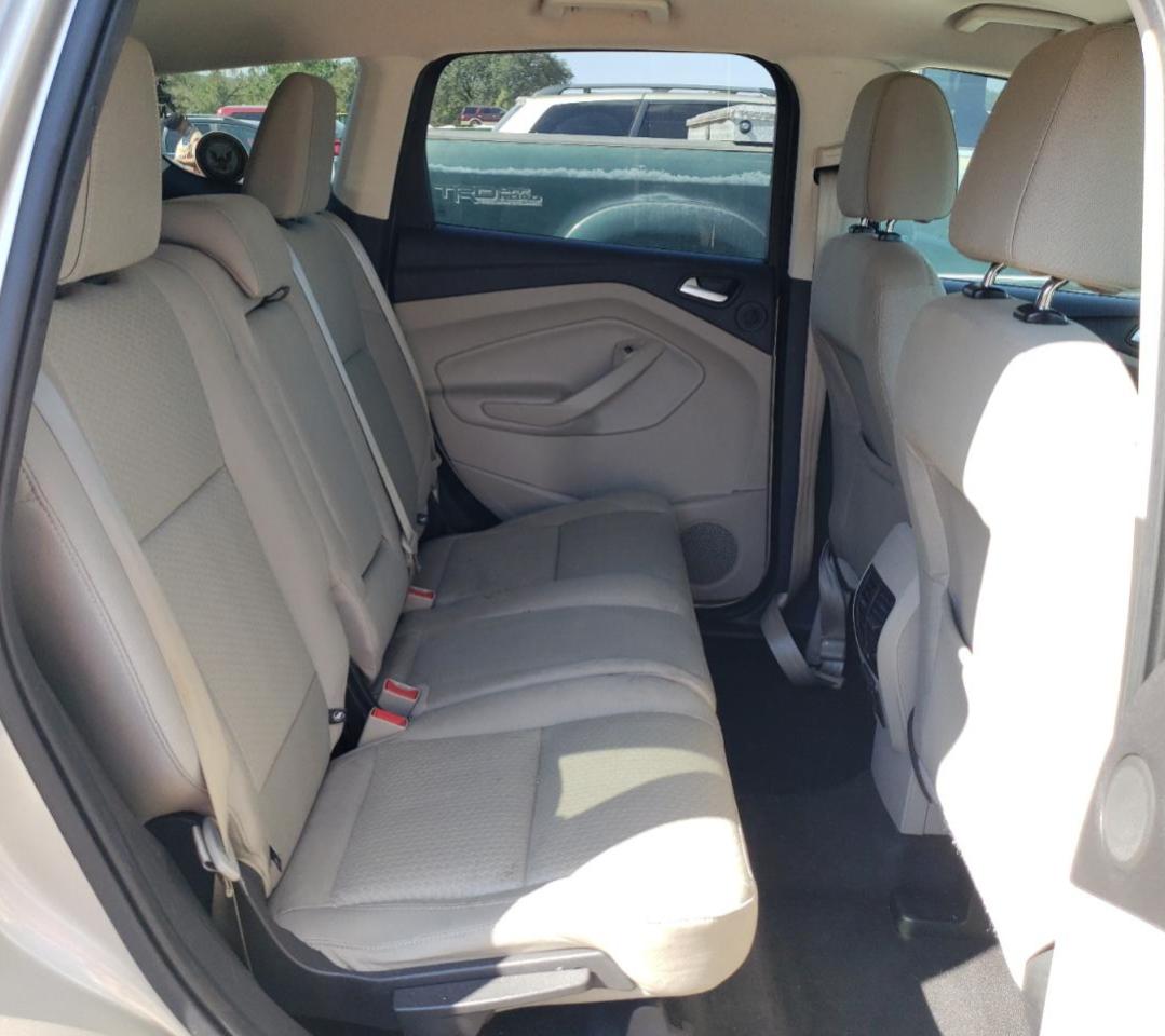 2017 Ford Escape - Image 11