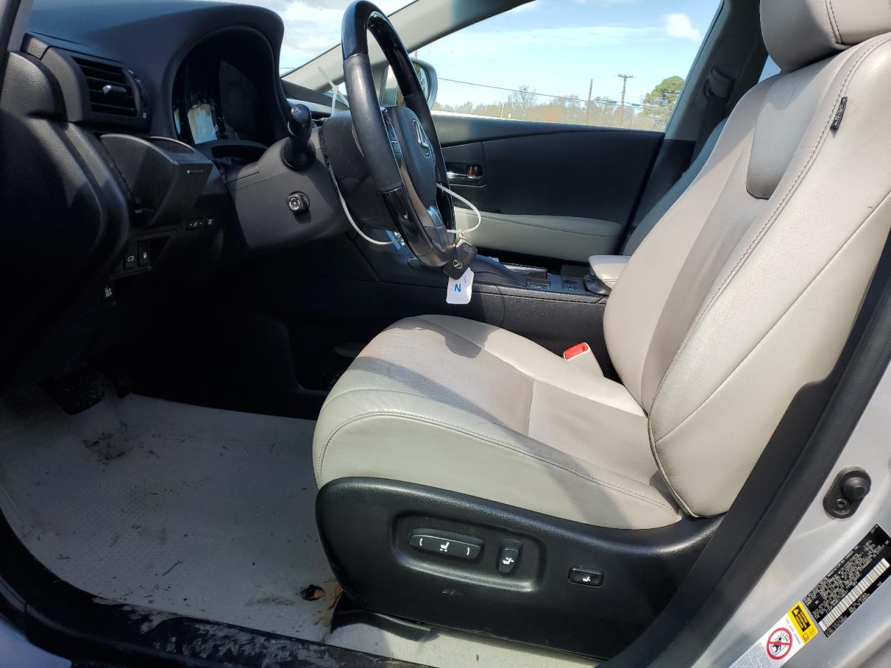 2014 Lexus RX - Image 7