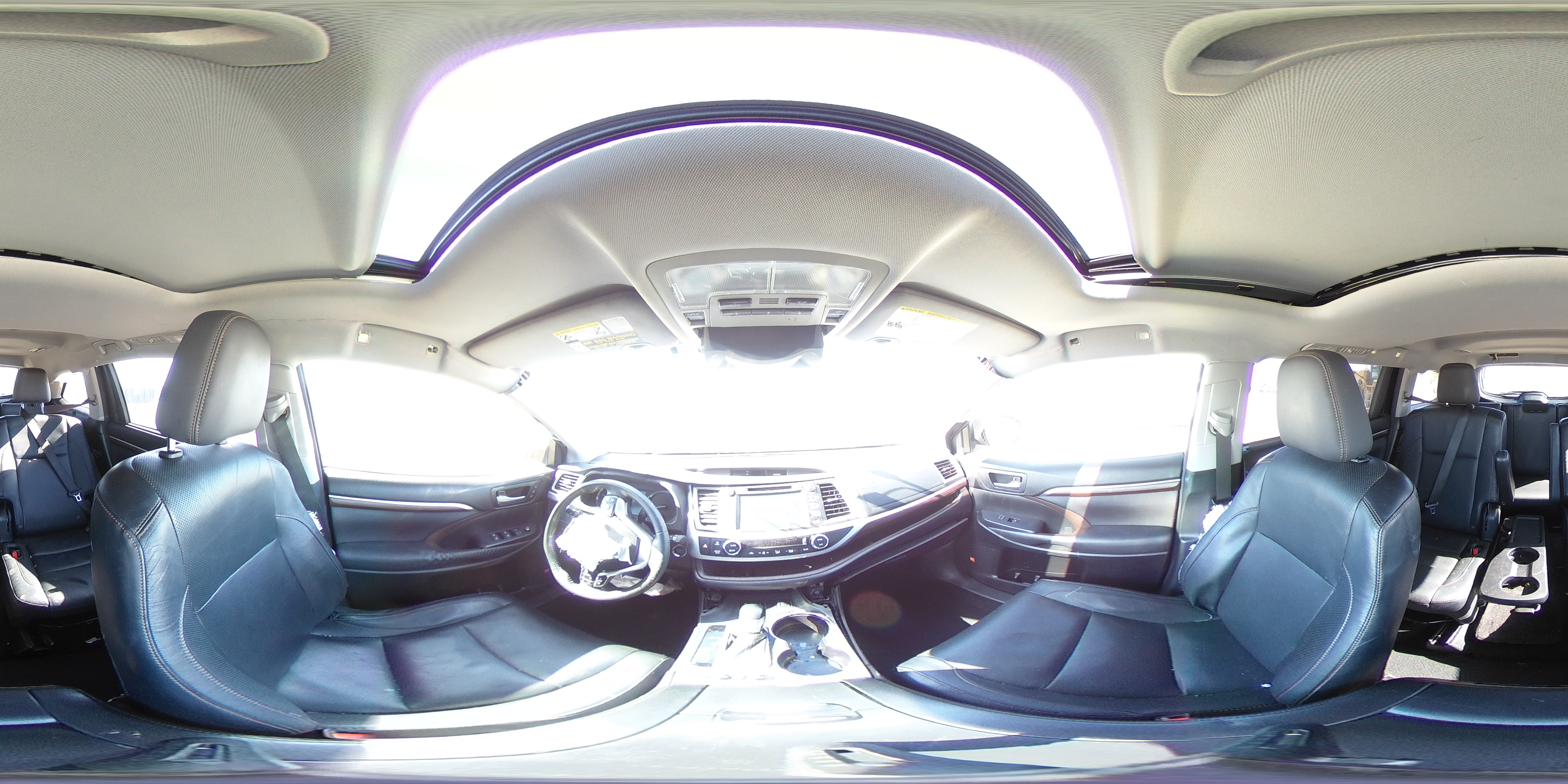 2015 Toyota Highlander - Image 13