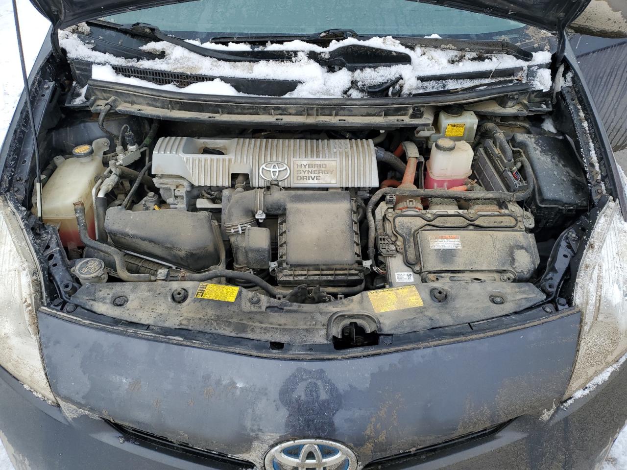 2013 Toyota Prius - Image 11