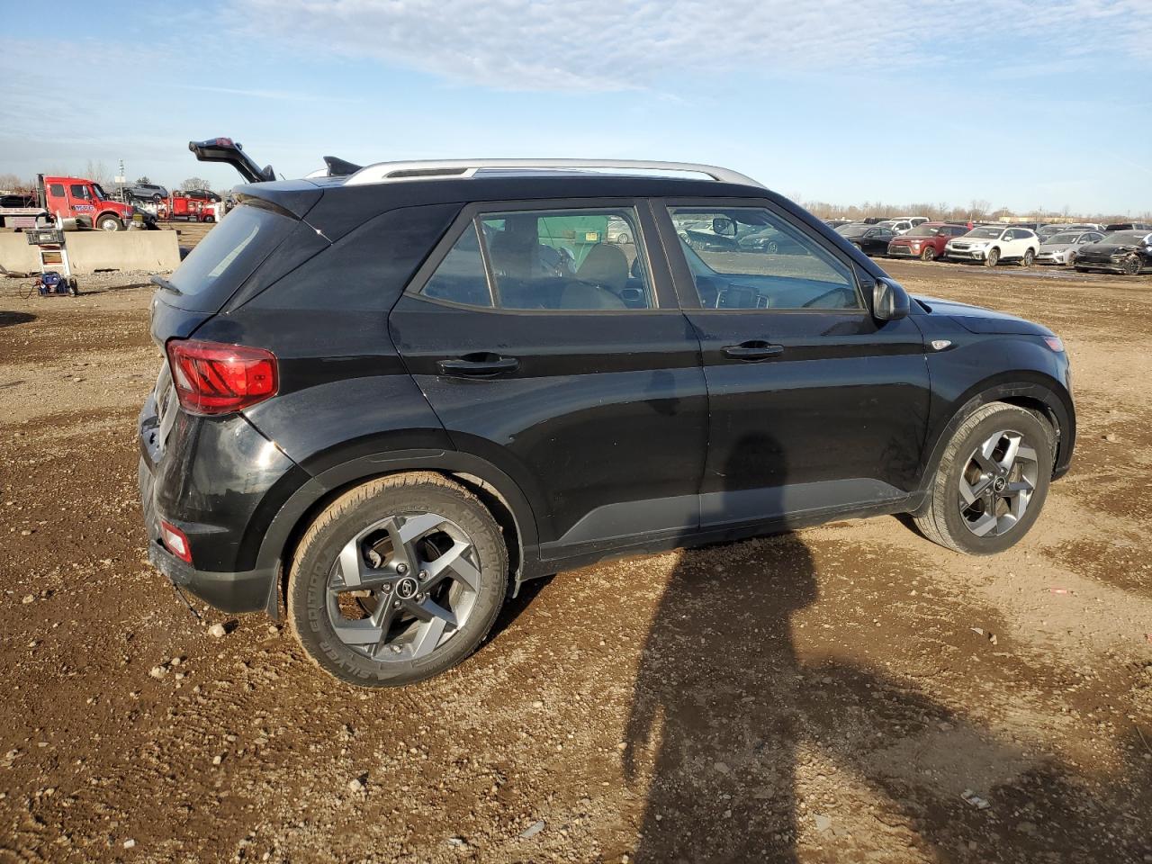 2020 Hyundai Venue - Image 3