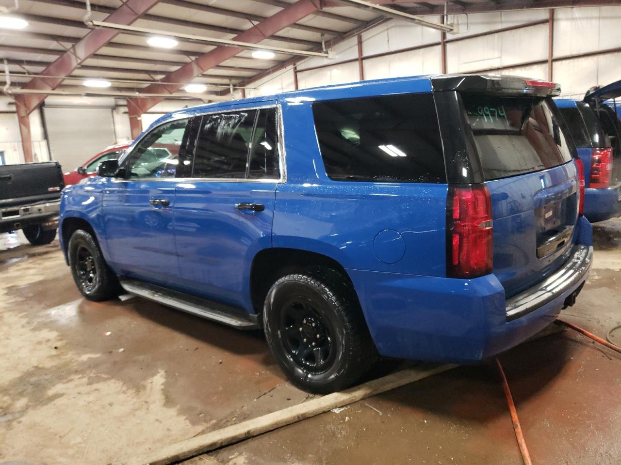 2019 Chevrolet Tahoe - Image 2
