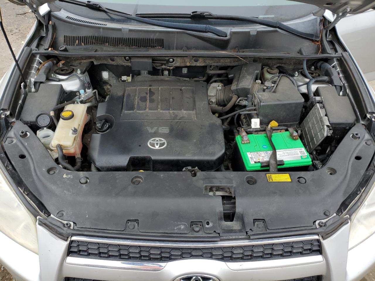 2012 Toyota RAV 4 - Image 12
