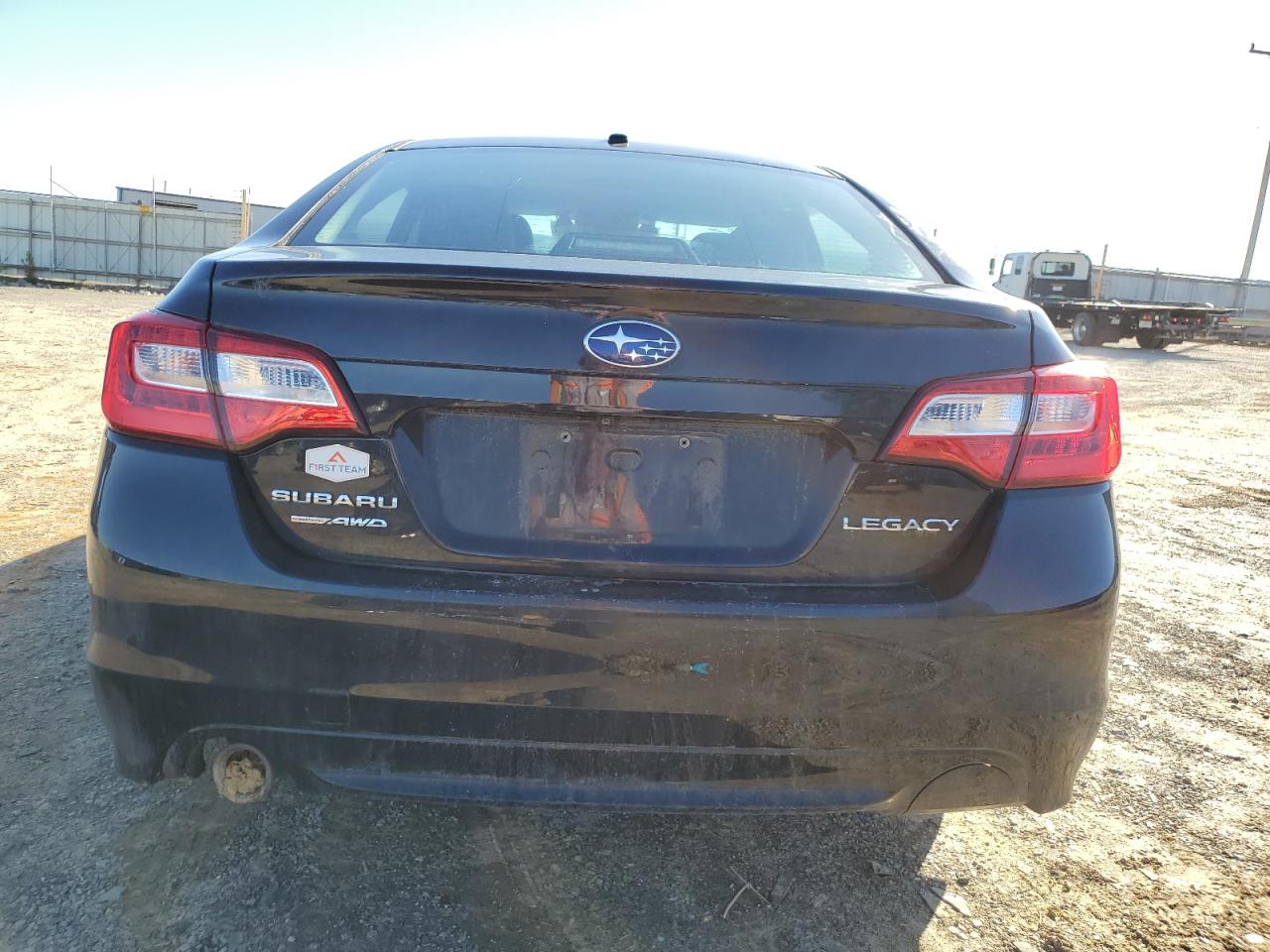 2015 Subaru Legacy - Image 6