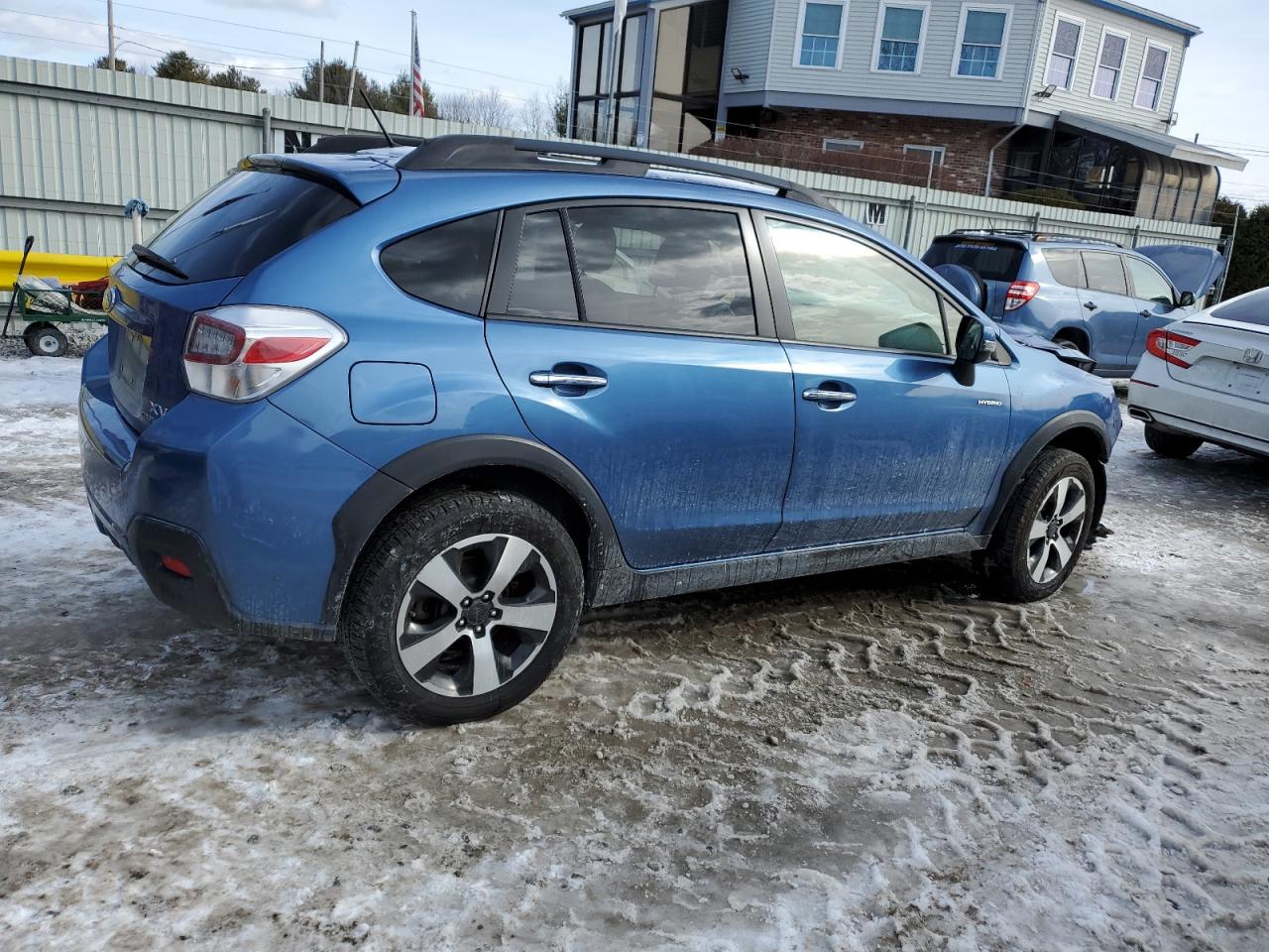 2014 Subaru XV - Image 3