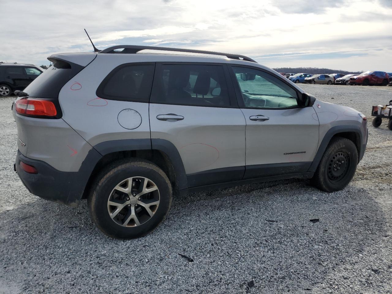 2015 Jeep Cherokee - Image 3