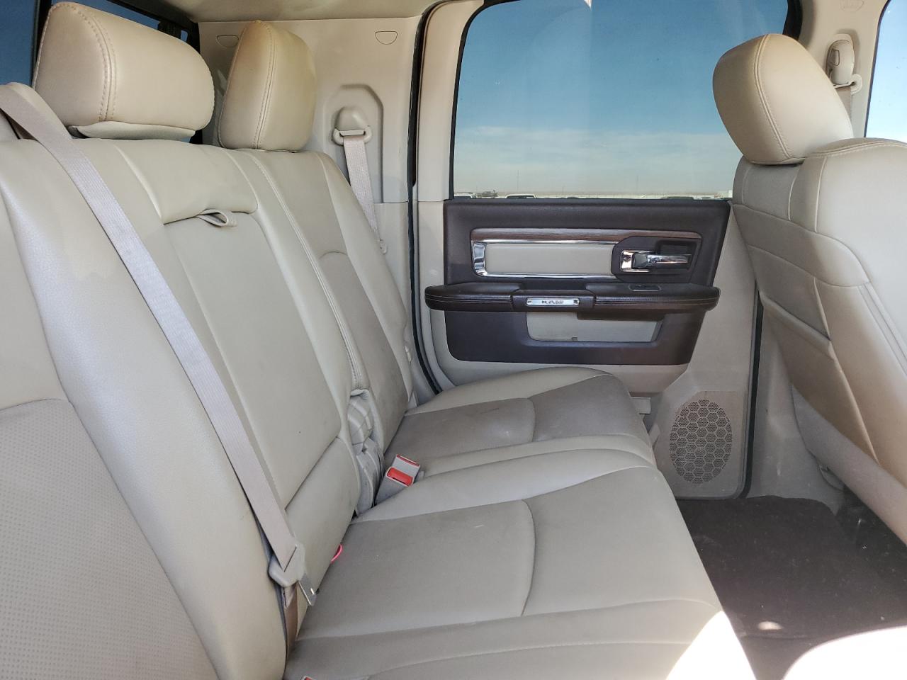 2013 RAM 2500 - Image 10