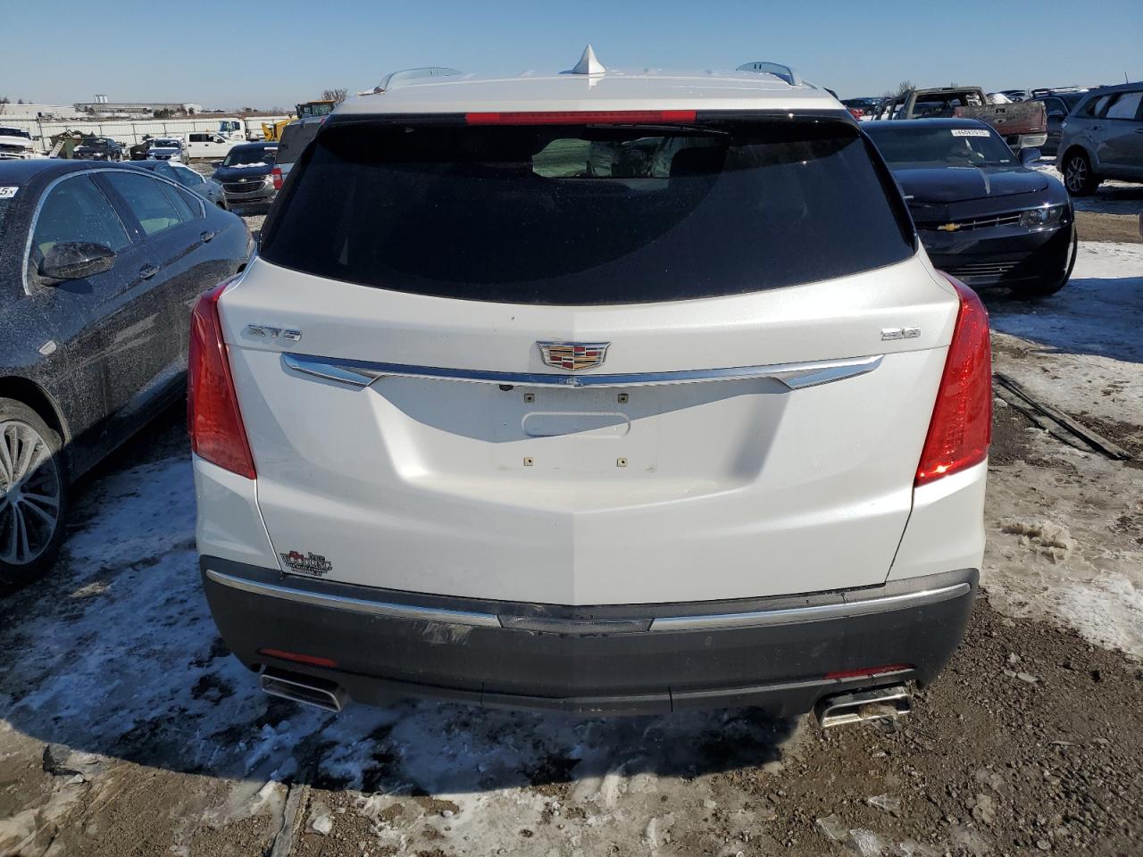 2017 Cadillac XT5 - Image 6