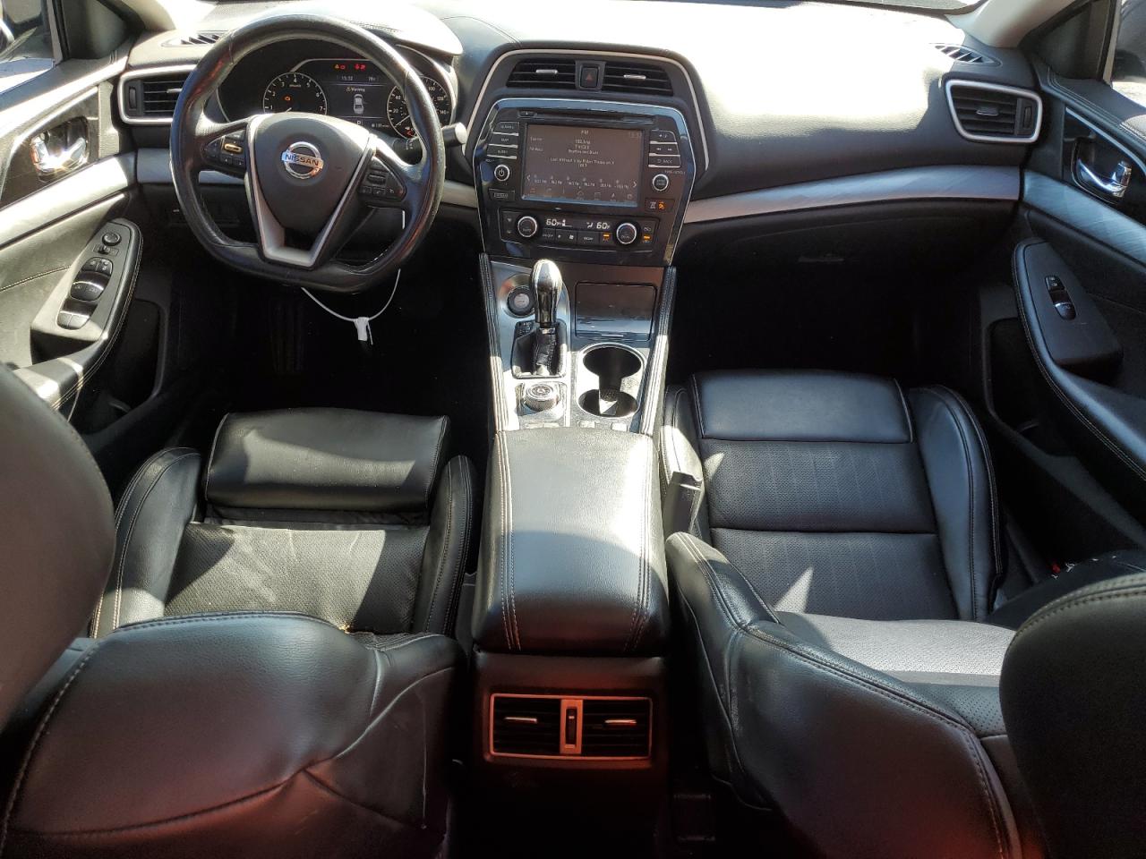 2017 Nissan Maxima - Image 8
