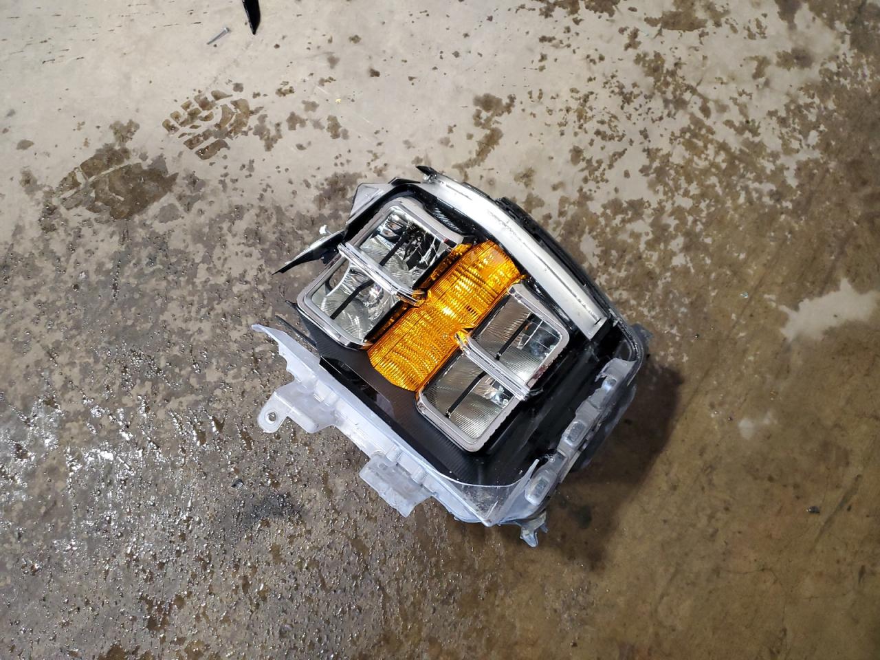 2021 Ford F-150 - Image 12