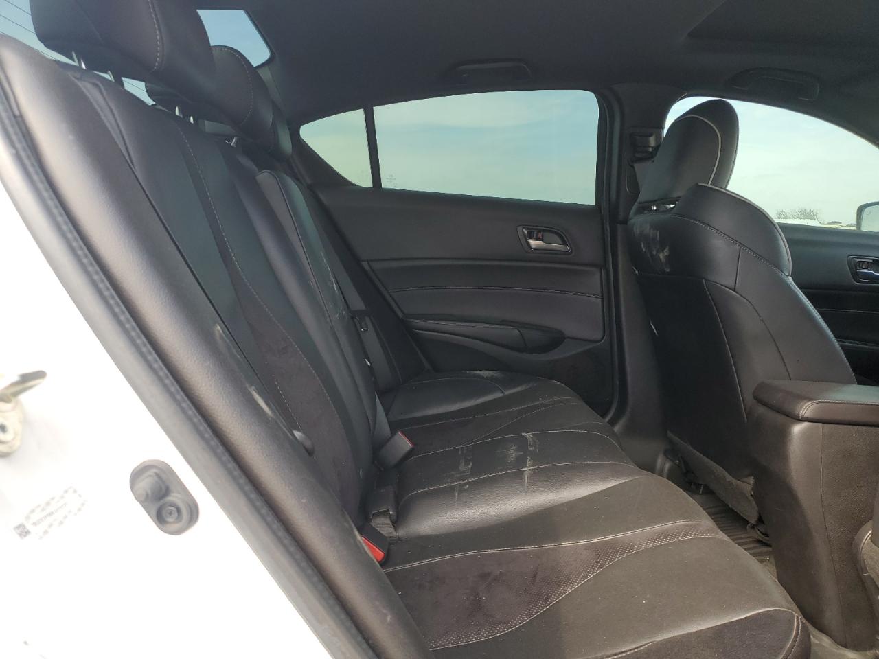 2019 Acura ILX - Image 10