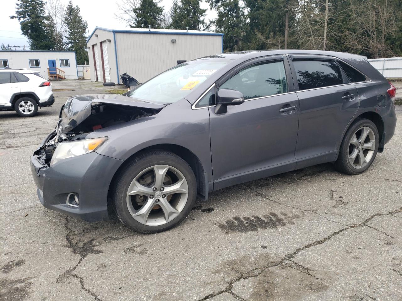 2014 Toyota Venza - Image 1