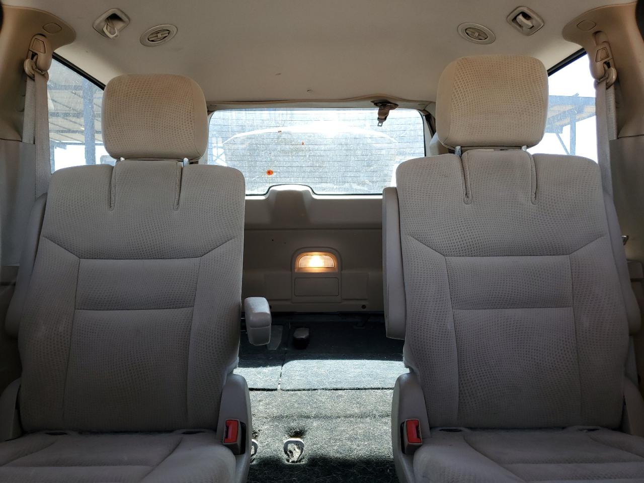 2016 Dodge Caravan - Image 10