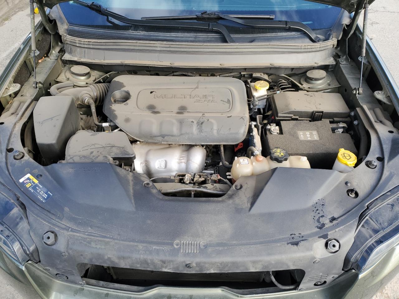 2020 Jeep Grand Cherokee - Image 12