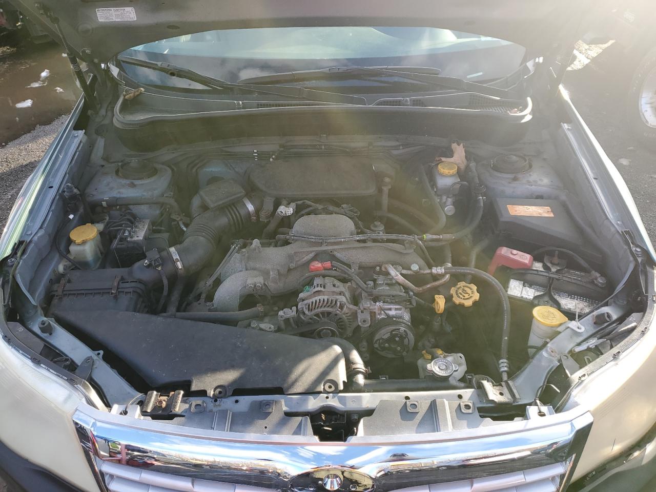 2010 Subaru Forester - Image 12