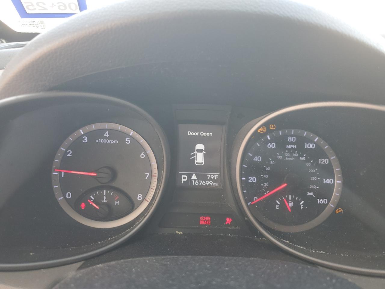 2015 Hyundai Santa Fe - Image 9