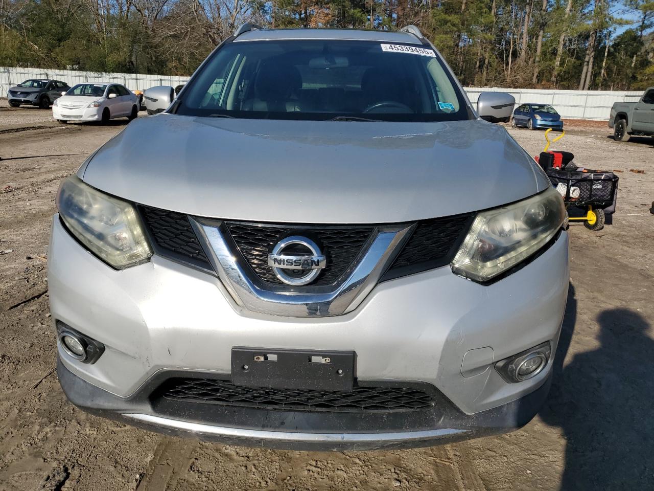 2016 Nissan Rogue - Image 5