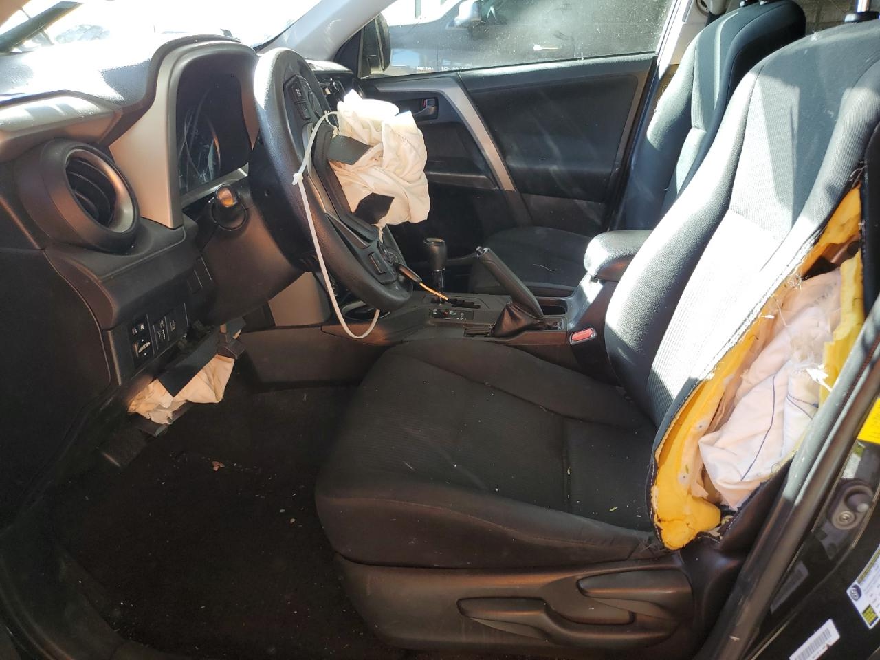 2018 Toyota RAV 4 - Image 7