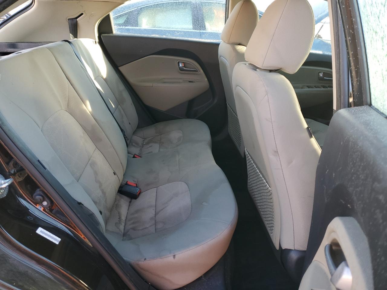 2015 Kia Rio - Image 10