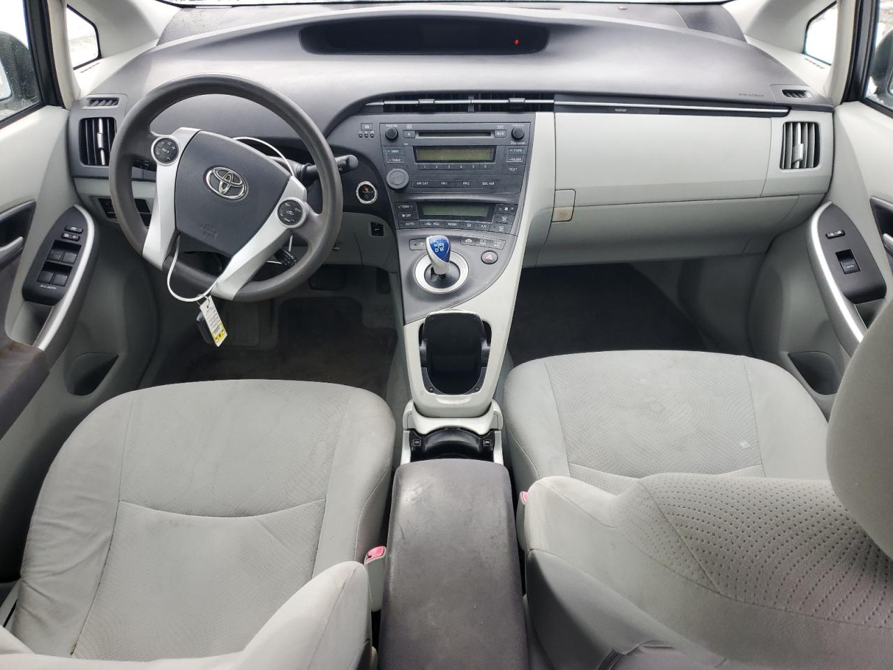 2010 Toyota Prius - Image 8