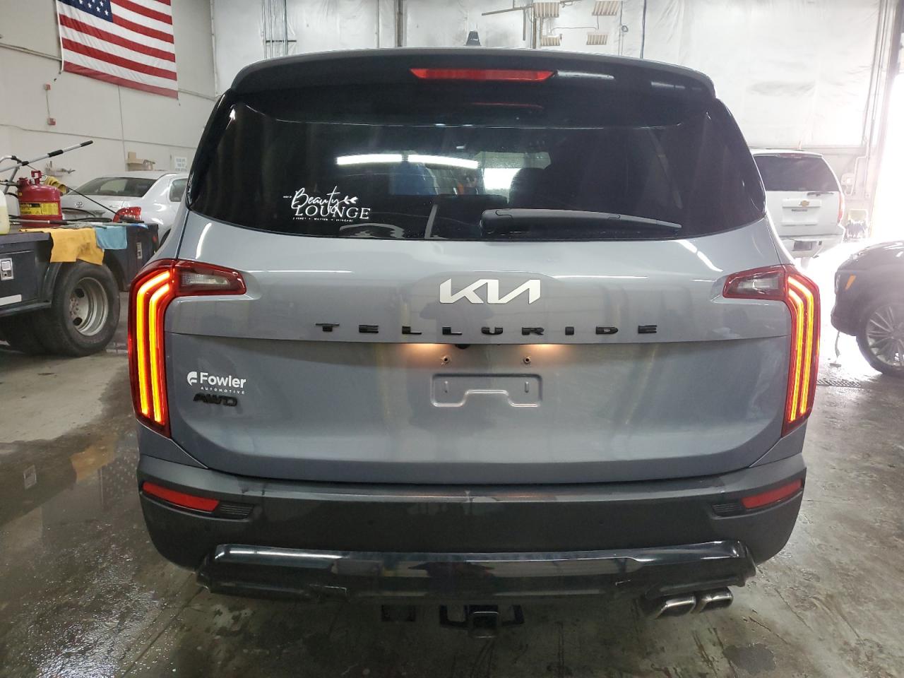 2022 Kia Telluride - Image 6
