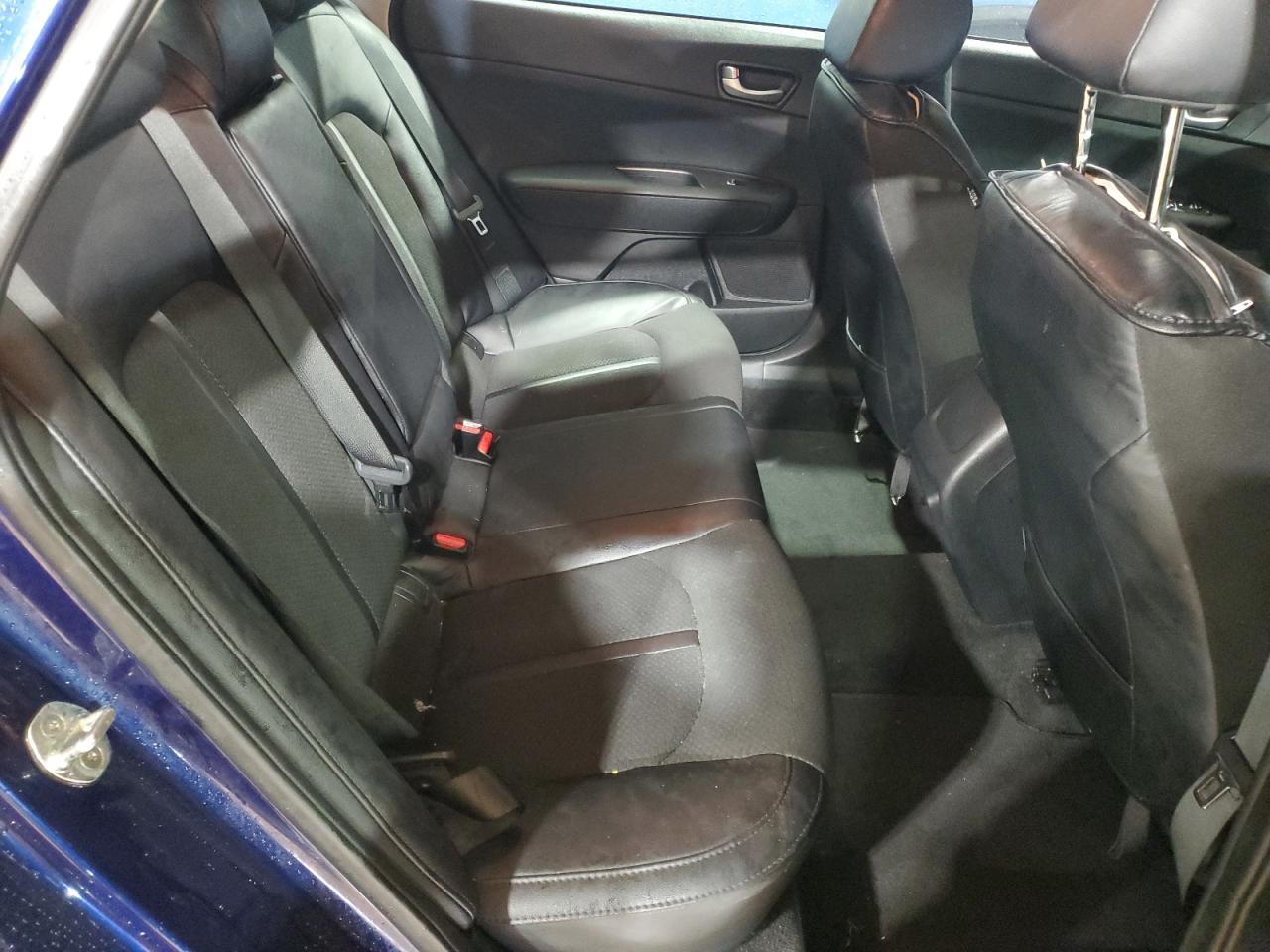 2018 Kia Optima - Image 10