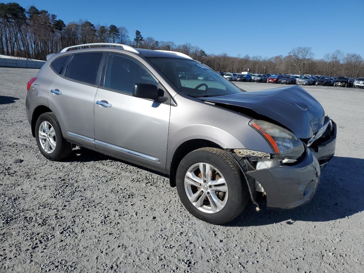 2015 Nissan Rogue - Image 4